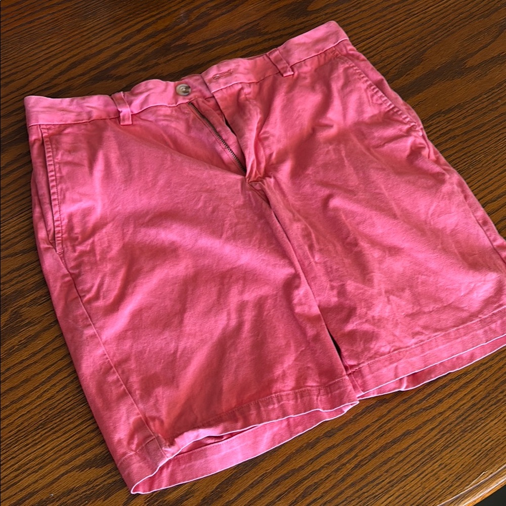 Vineyard Vines breaker coral Shorts sz 31